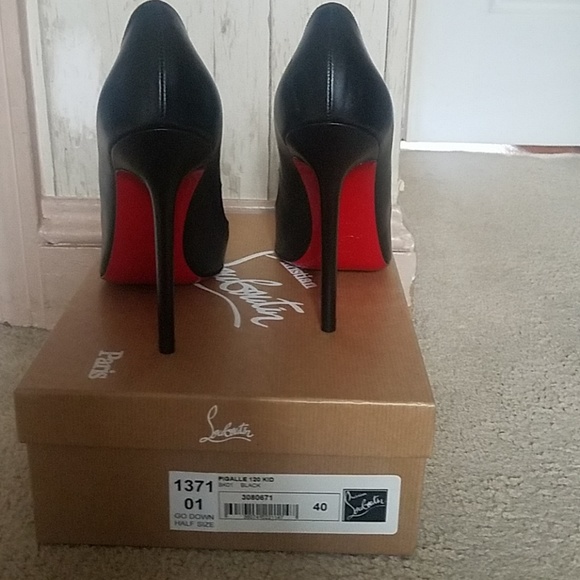 Pigalle 120 - Picture 3 of 7